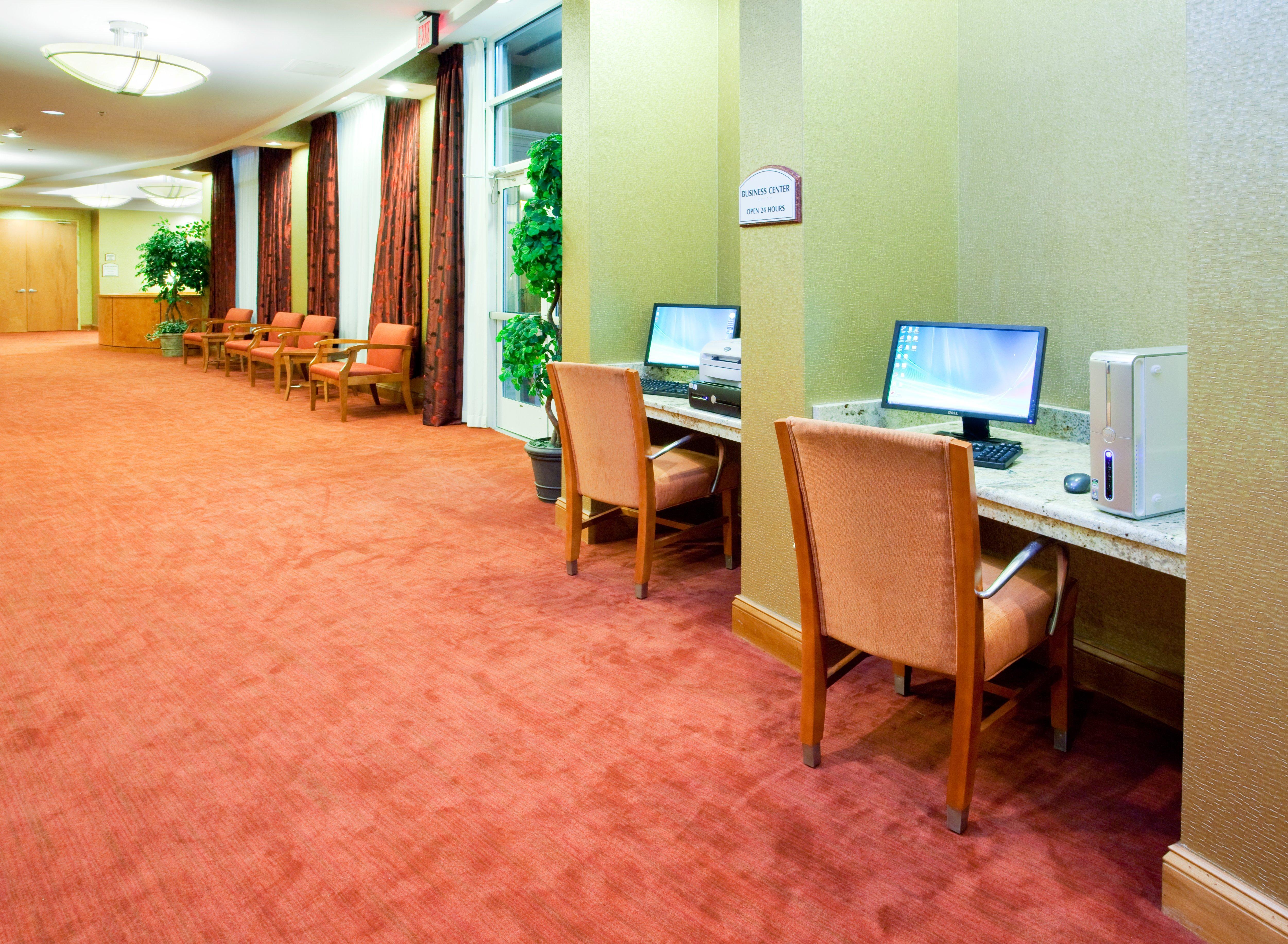 Delta Hotels By Marriott Колониал Хайтс Екстериор снимка
