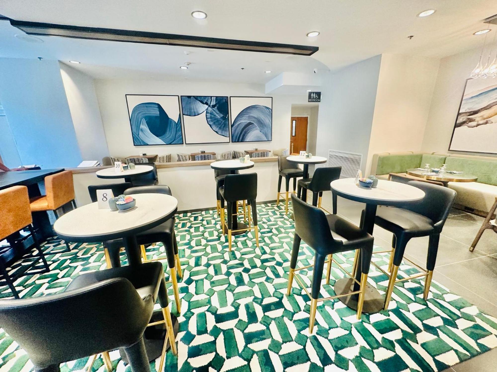 Delta Hotels By Marriott Колониал Хайтс Екстериор снимка