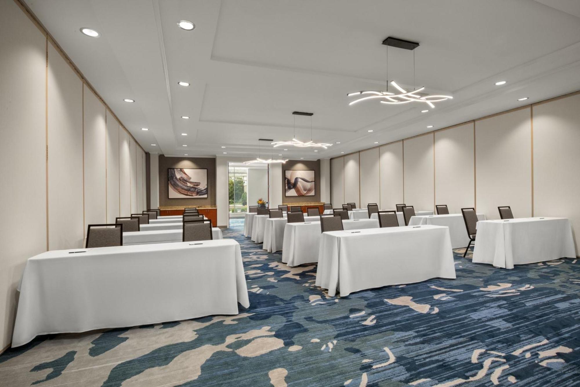 Delta Hotels By Marriott Колониал Хайтс Екстериор снимка