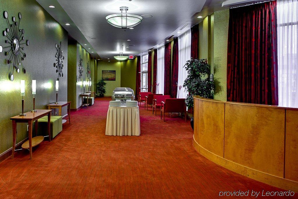 Delta Hotels By Marriott Колониал Хайтс Интериор снимка